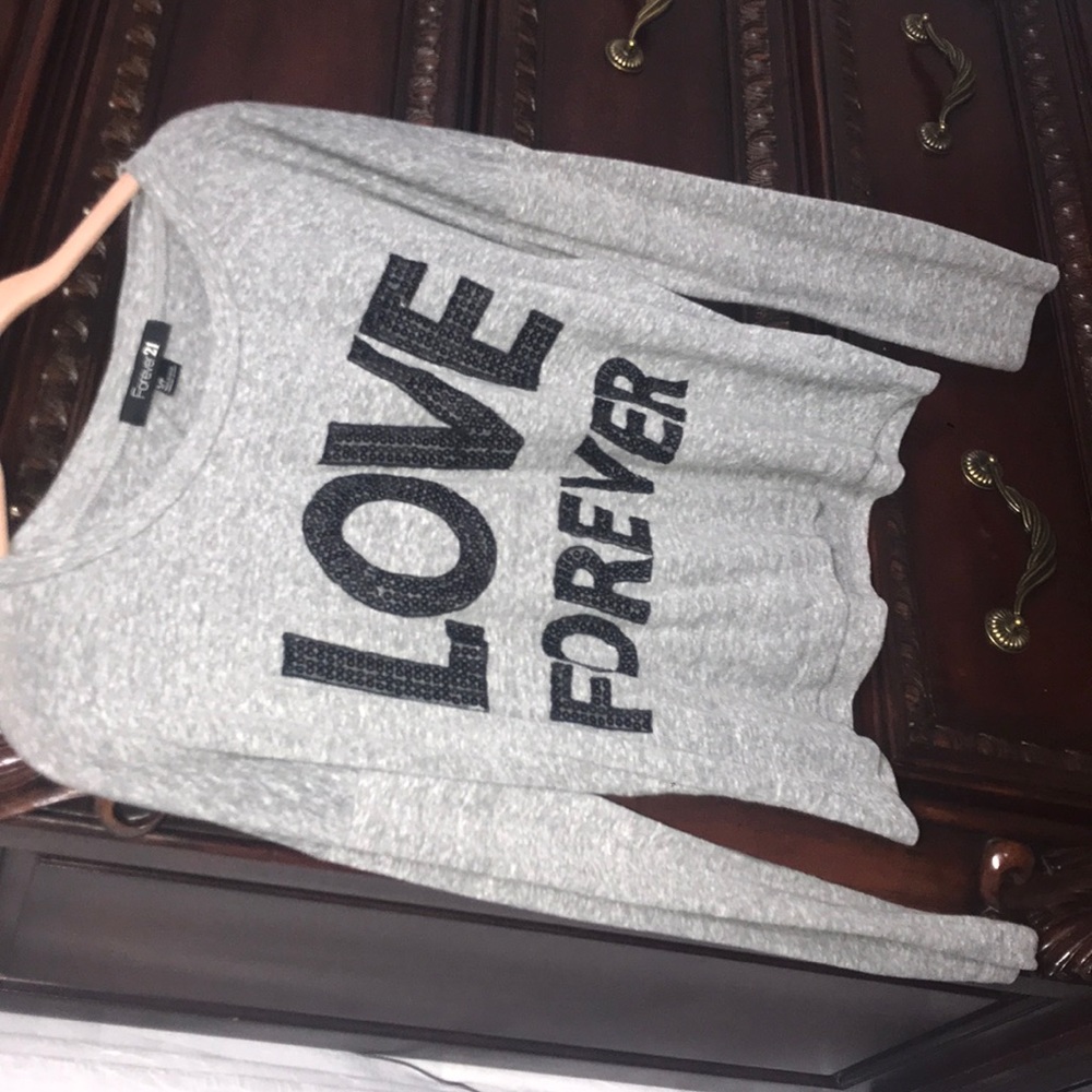 long sleeve crop top